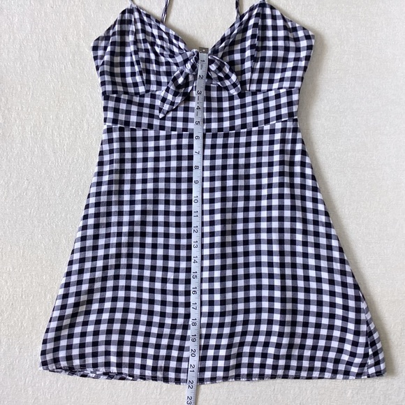 Lulu’s St. Helena Black and White Gingham Tie Front Dress Women’s Small Mini - Picture 14 of 15